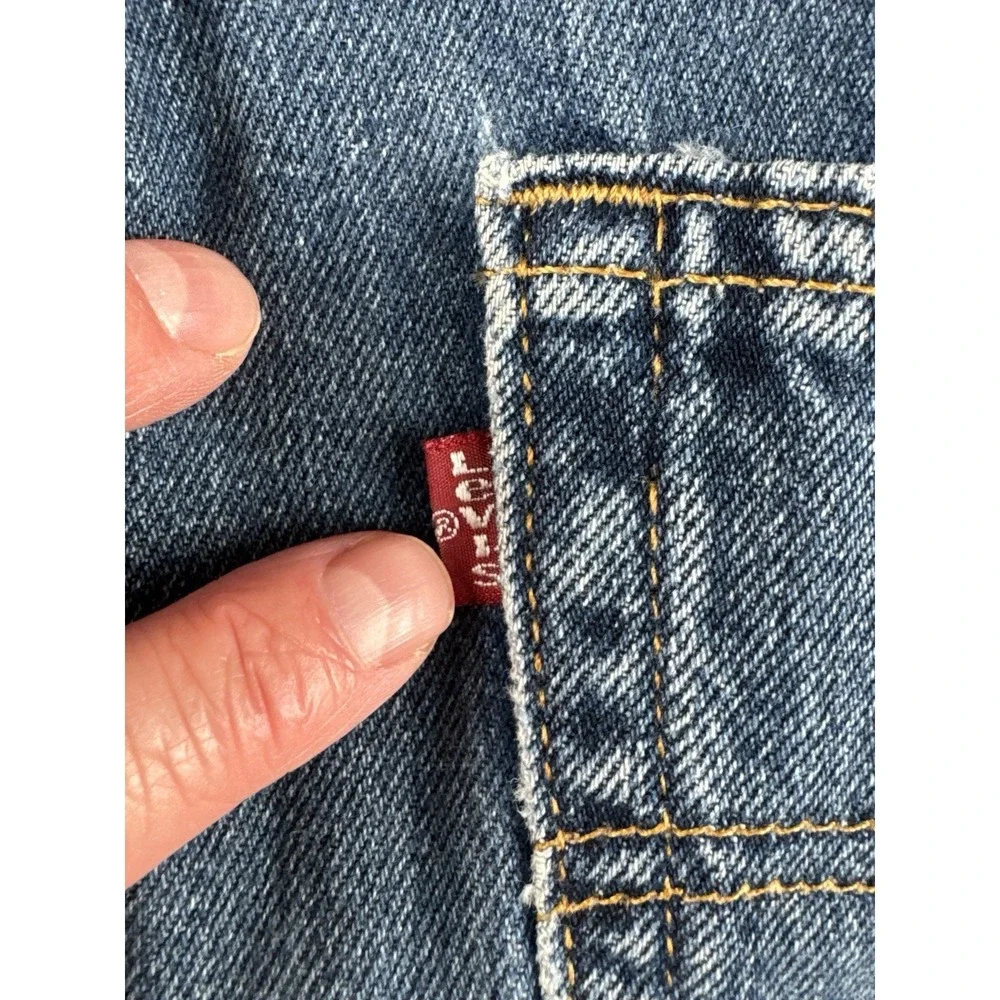 Vintage Levi's 560 Loose Tapered Jeans 34x30 Medium Wash Made In USA